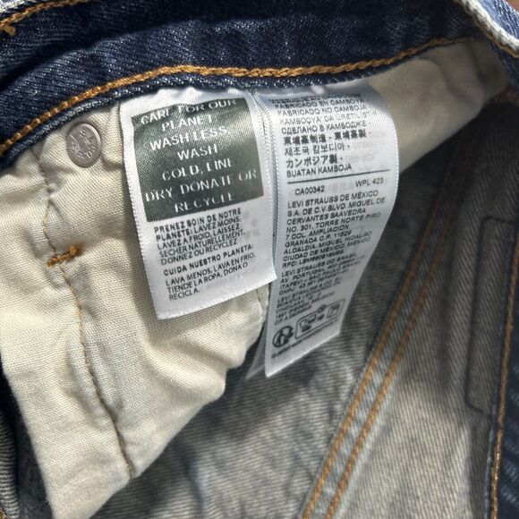 Levi 501 Denim Shorts Womens 31 Blue Micro Short Cut Off Big E Button Fly - Picture 4 of 8